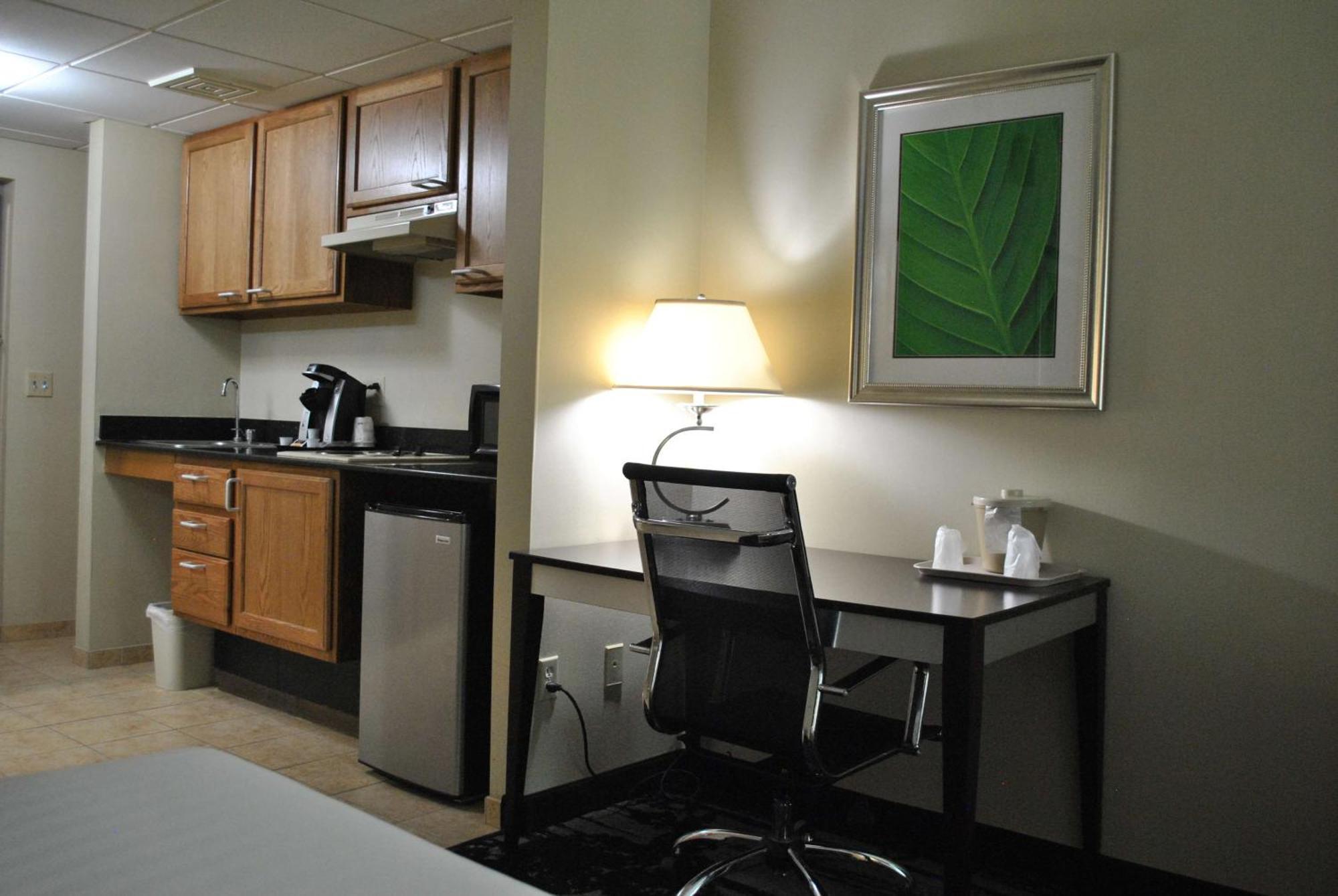 Best Western Owego Inn Exterior foto
